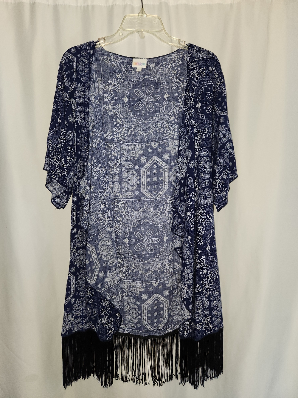 LuLaRoe Navy Paisley Fringe Kimono #beach #cover up #boho #festival #layering